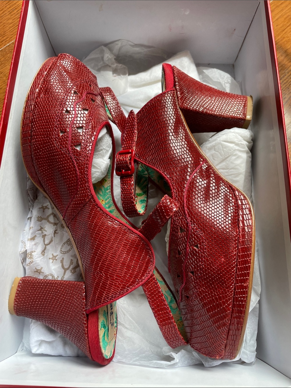 Miss L Fire Betty pumps size 40
